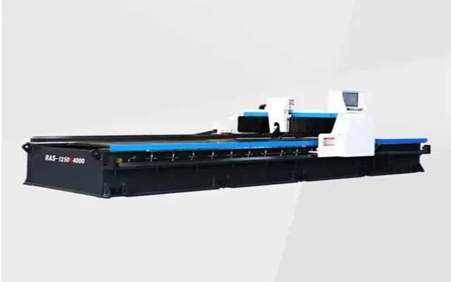 Por que a máquina de ranhura em V está fazendo ruídos incomuns?